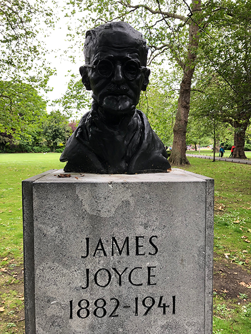 James Joyce bist in the park